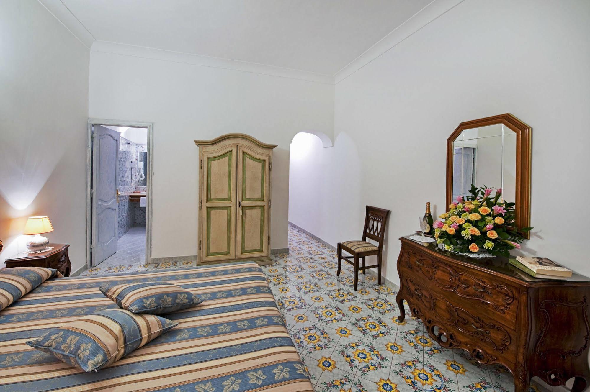 La Rosa Dei Venti Aparthotel Positano Kültér fotó
